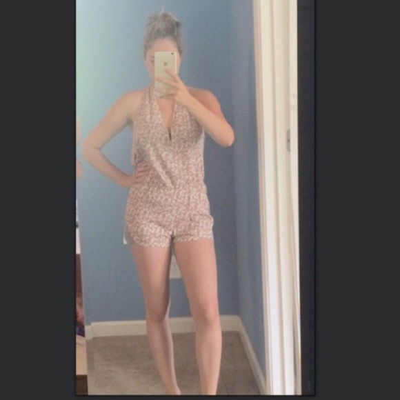 LAST ONE! Karen Zambos floral romper - Picture 5 of 6